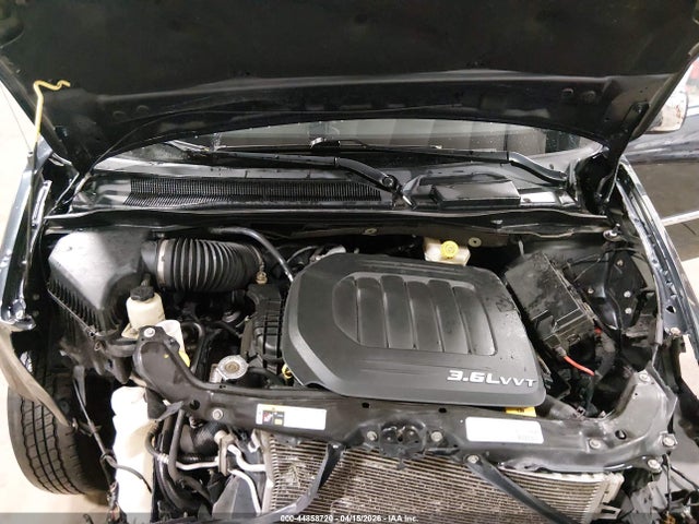 Chrysler Town & Country Touring-l