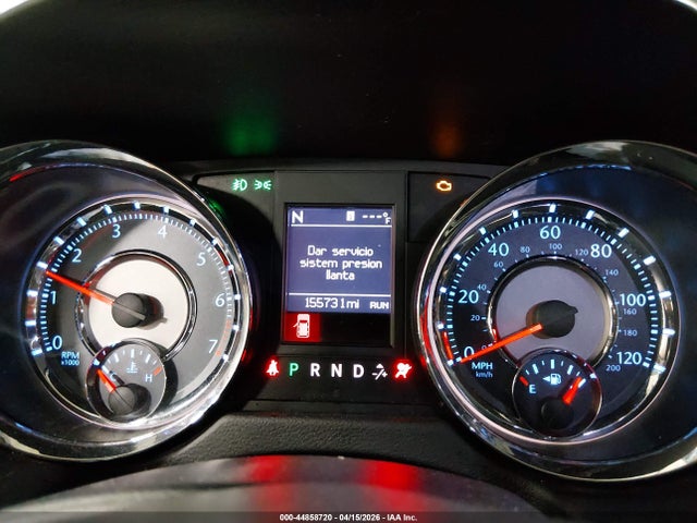 Chrysler Town & Country Touring-l