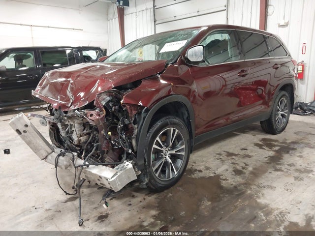 Toyota Highlander Le Plus