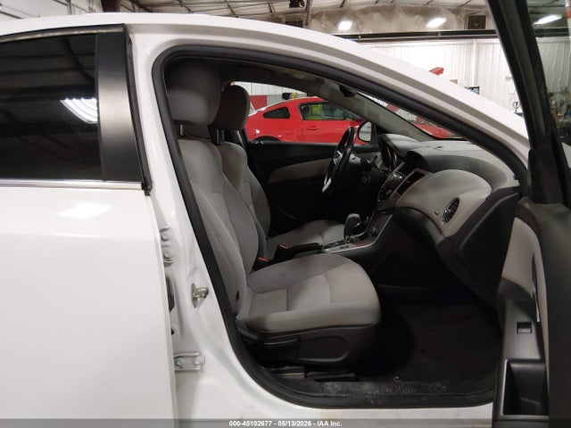Chevrolet Cruze 1lt Auto