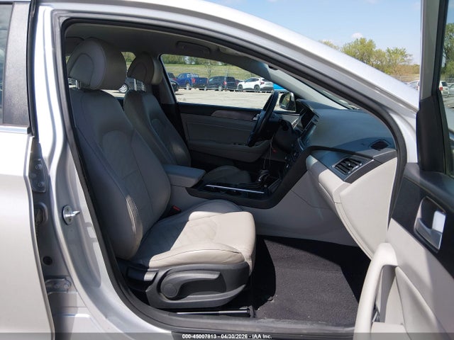 Hyundai SONATA Sport
