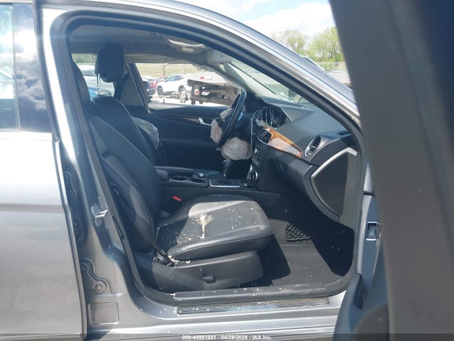 Mercedes-Benz C-Class Luxury 4matic