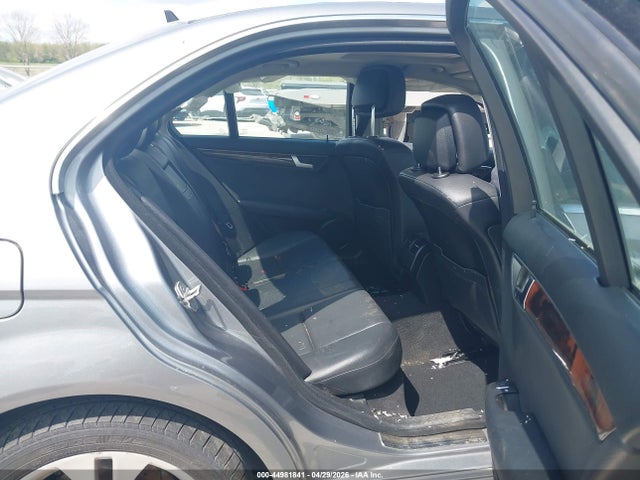Mercedes-Benz C-Class Luxury 4matic