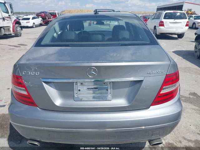 Mercedes-Benz C-Class Luxury 4matic