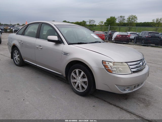 Salvage Ford Taurus Image