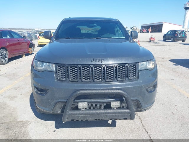 Jeep Grand Cherokee Altitude 4x4