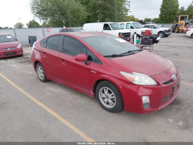 Salvage Toyota Prius Image