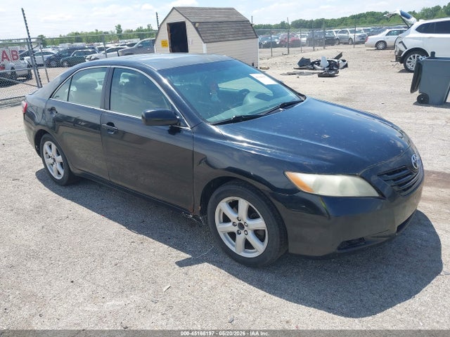 Salvage Toyota Camry Image