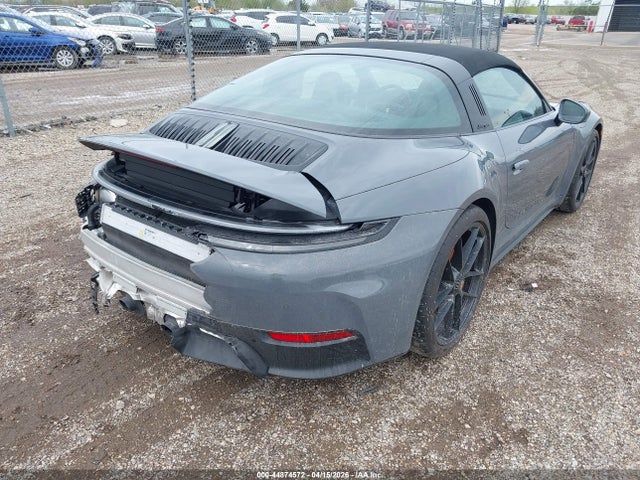 Porsche 911 Targa 4 Gts
