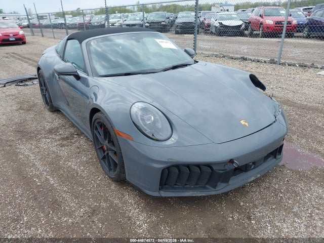 Salvage Porsche 911 Image