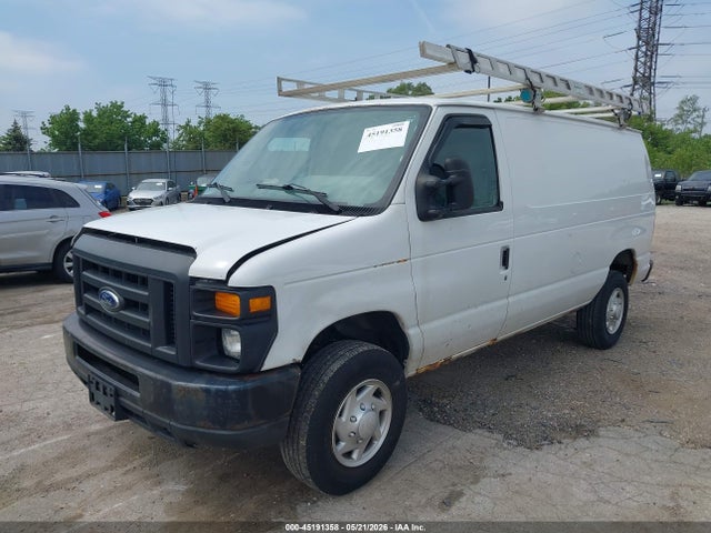 Ford E-350 Commercial