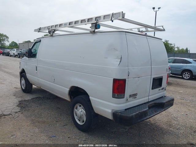 Ford E-350 Commercial
