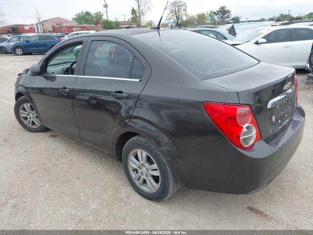 Chevrolet Sonic Lt Auto