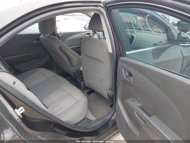 Chevrolet Sonic Lt Auto