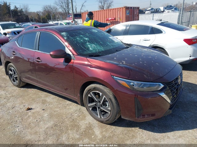 Salvage Nissan Sentra Image