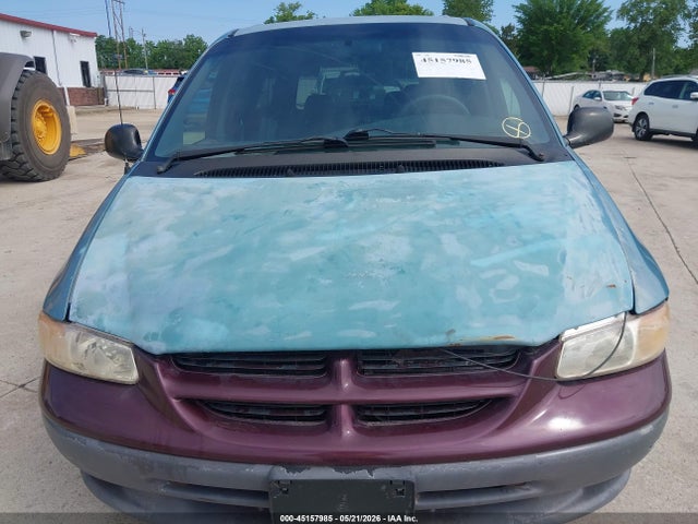 Plymouth Grand Voyager Se