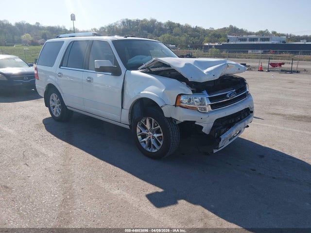 Salvage Ford Expedition Image