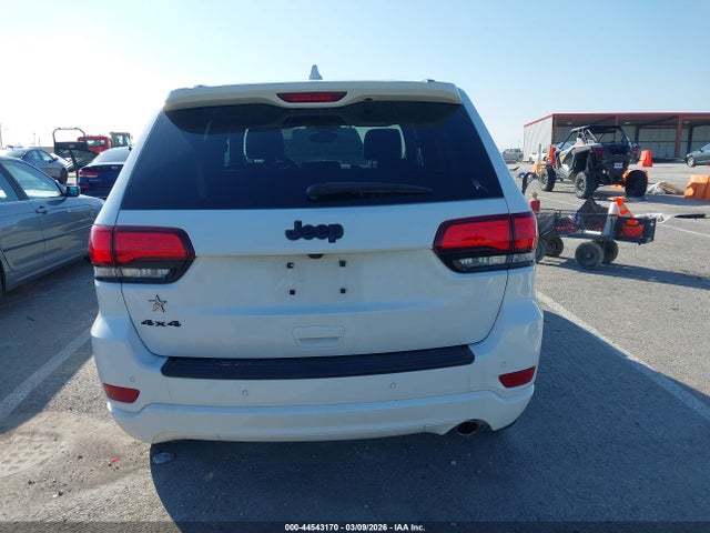 Jeep Grand Cherokee Altitude 4x4