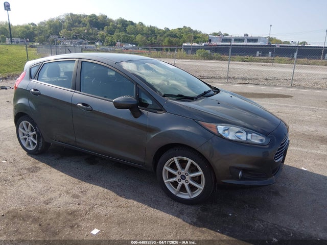 Salvage Ford Fiesta Image