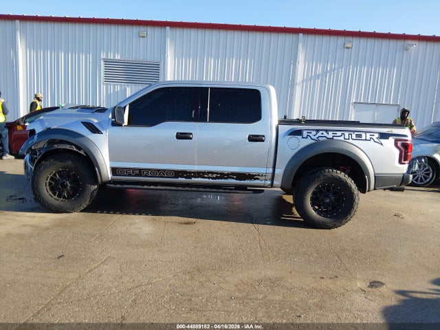 Ford F-150 Raptor