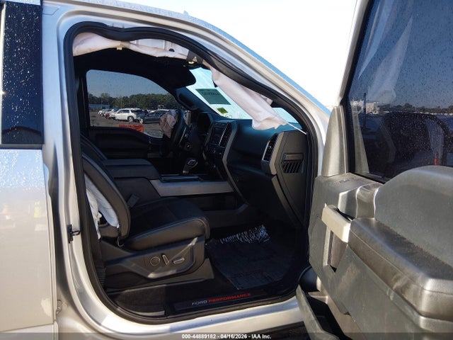 Ford F-150 Raptor