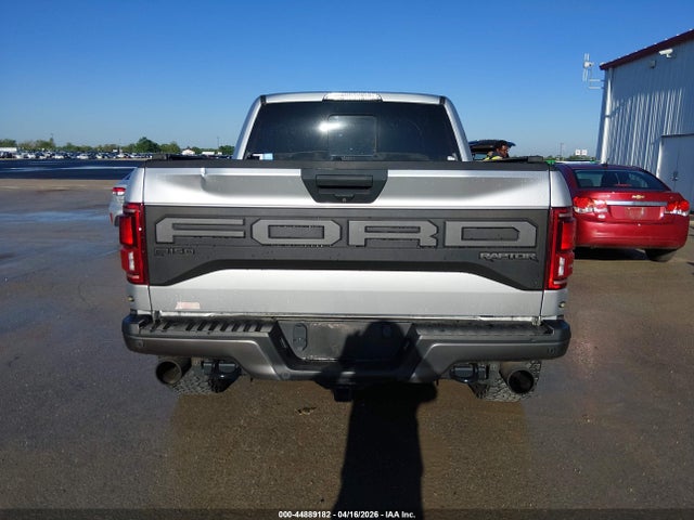 Ford F-150 Raptor