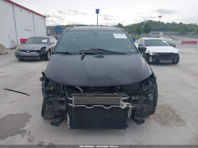Chrysler Pacifica Touring L Plus
