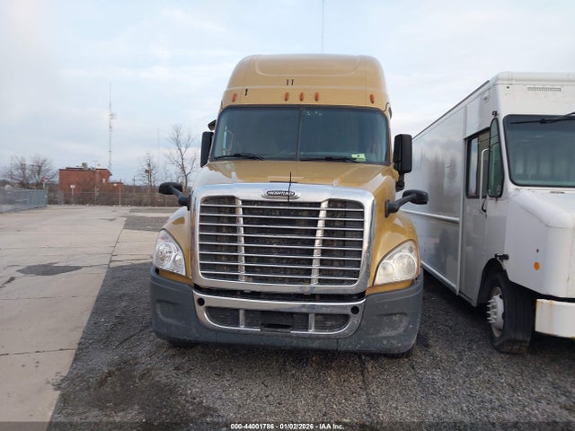 Freightliner Cascadia 125