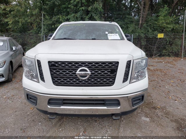 Nissan Titan Sv Diesel