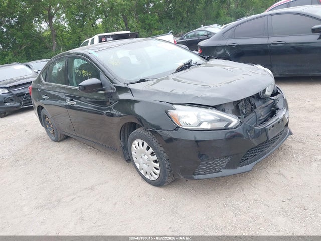 Salvage Nissan Sentra Image