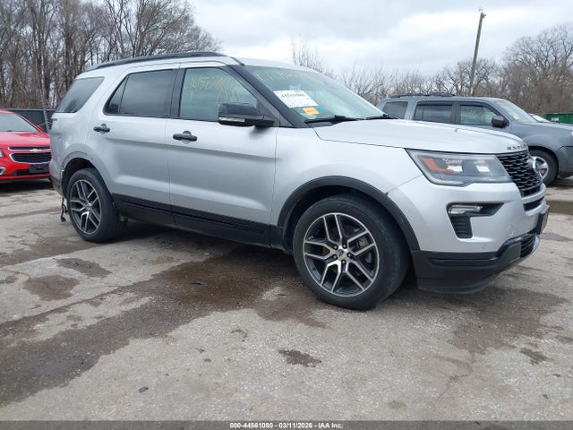 Salvage Ford Explorer Image