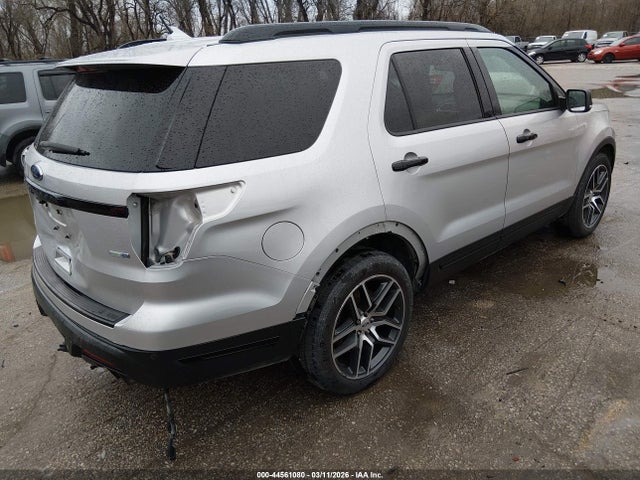 Ford Explorer Sport