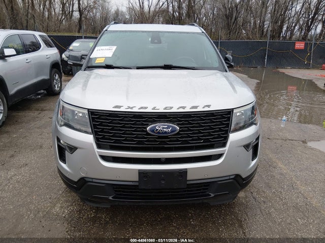 Ford Explorer Sport
