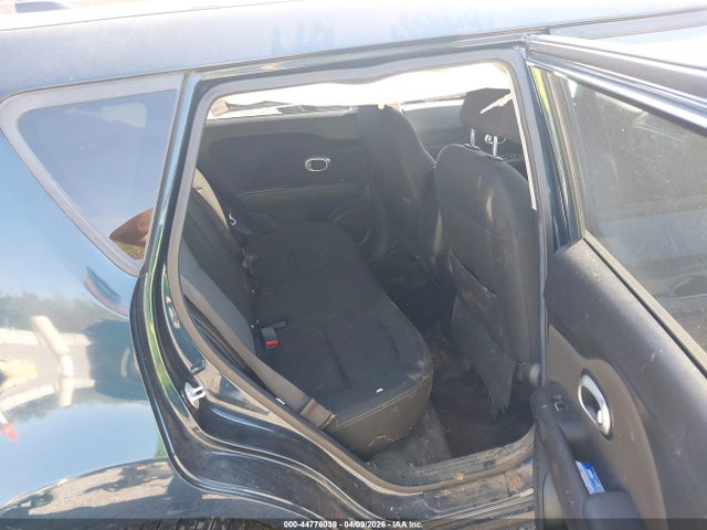 Kia Soul +