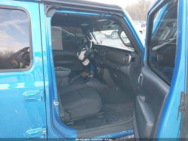 Jeep Wrangler High Tide 4x4