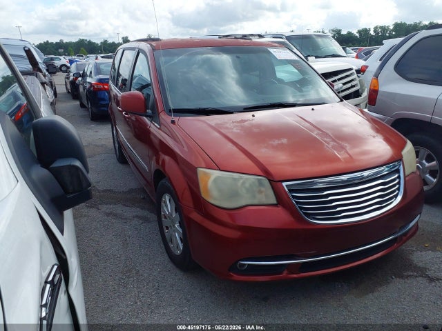 Salvage Chrysler Town & Country Image