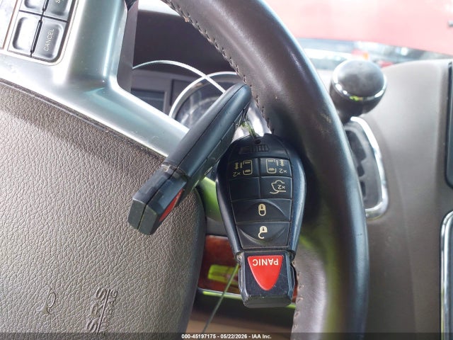Chrysler Town & Country Touring