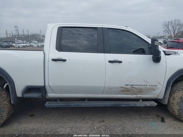 GMC Sierra 2500 4wd  Standard Bed Pro