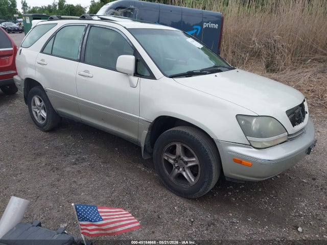 Salvage Lexus RX Image