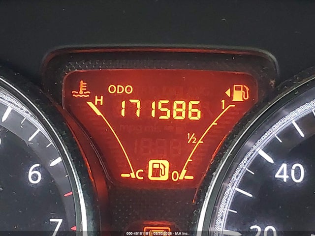Nissan Versa Sv