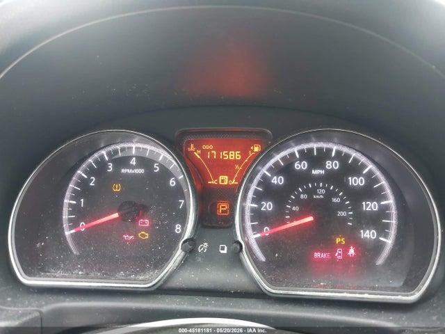 Nissan Versa Sv