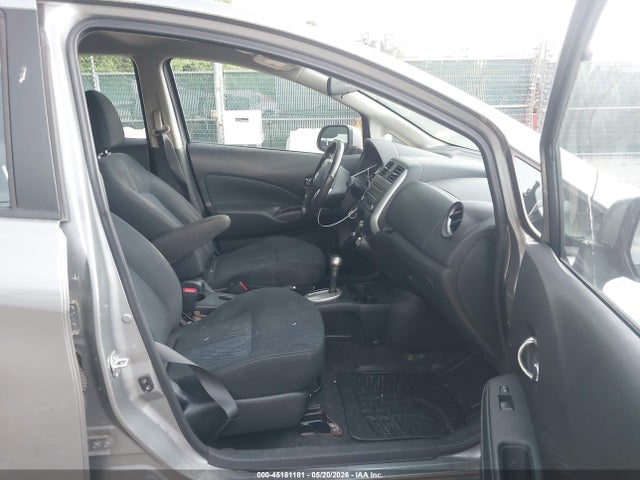 Nissan Versa Sv