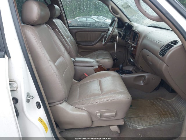 Toyota Sequoia Limited V8