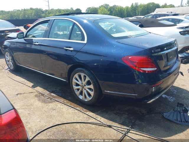 Mercedes-Benz E-Class 4matic