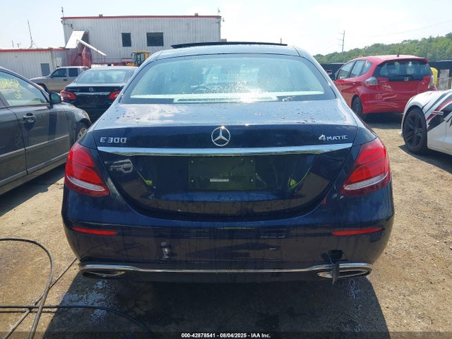 Mercedes-Benz E-Class 4matic