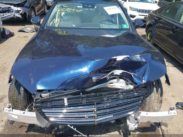 Mercedes-Benz E-Class 4matic