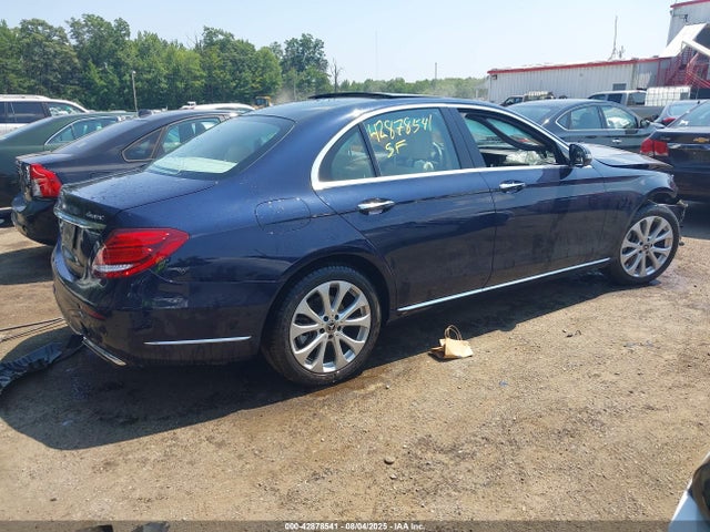 Mercedes-Benz E-Class 4matic