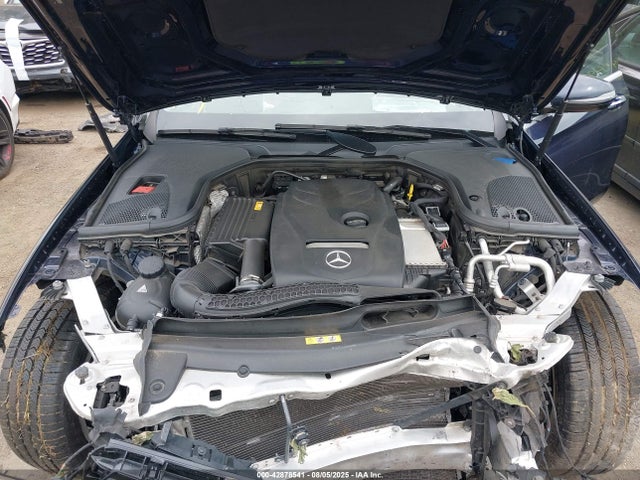 Mercedes-Benz E-Class 4matic