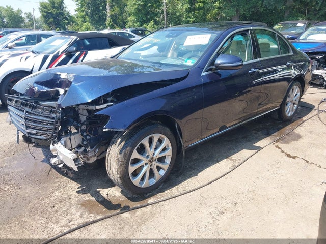 Mercedes-Benz E-Class 4matic