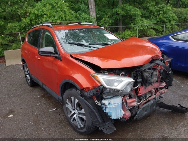 Salvage Toyota RAV4 Image